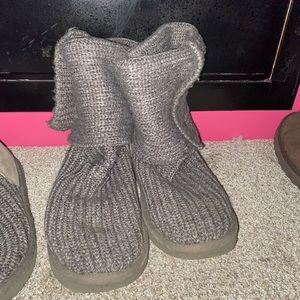Size 6 Gray Sweater Ugg Boots